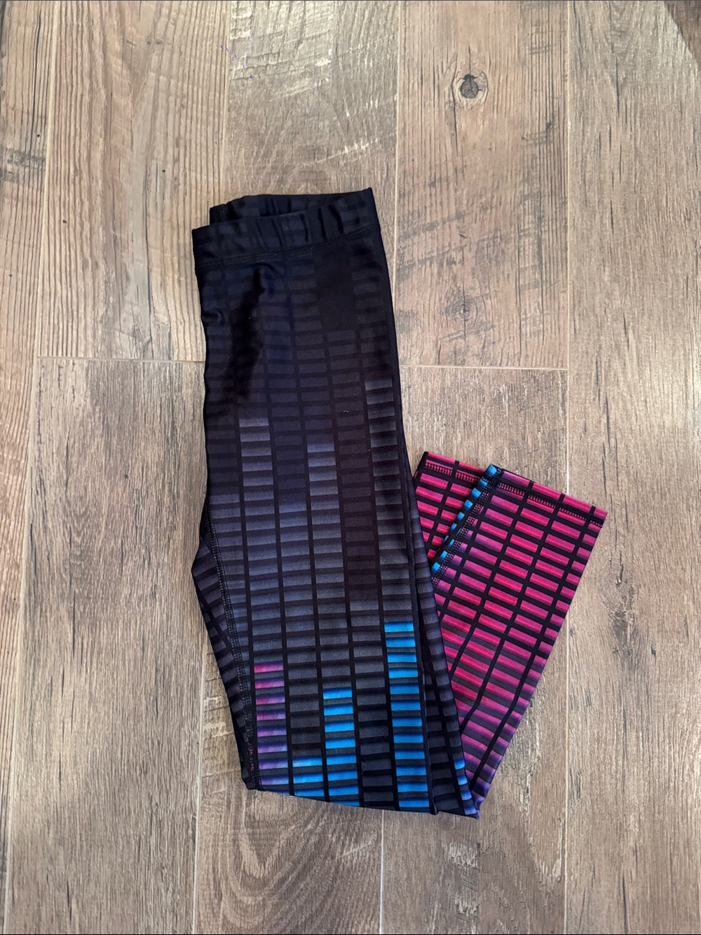 Zara Terez Women’s Colorblock Active Leggings - Black with Blue & Pink Accents